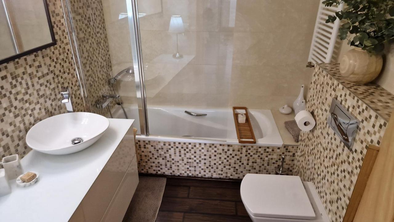 エルチェAtico De Lujo Con Jacuzzi Climatizado En Terrazaアパートメント エクステリア 写真